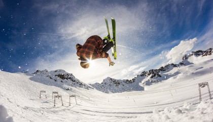 开云体育中国-萨拉赫2026加时封神！喀麦隆奇迹夜，非洲足球迎来新纪元