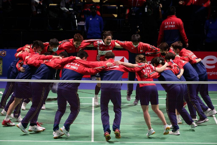 中国队翻盘日本队,安赛龙点燃赛场 中国队翻盘日本队,安赛龙点燃赛场