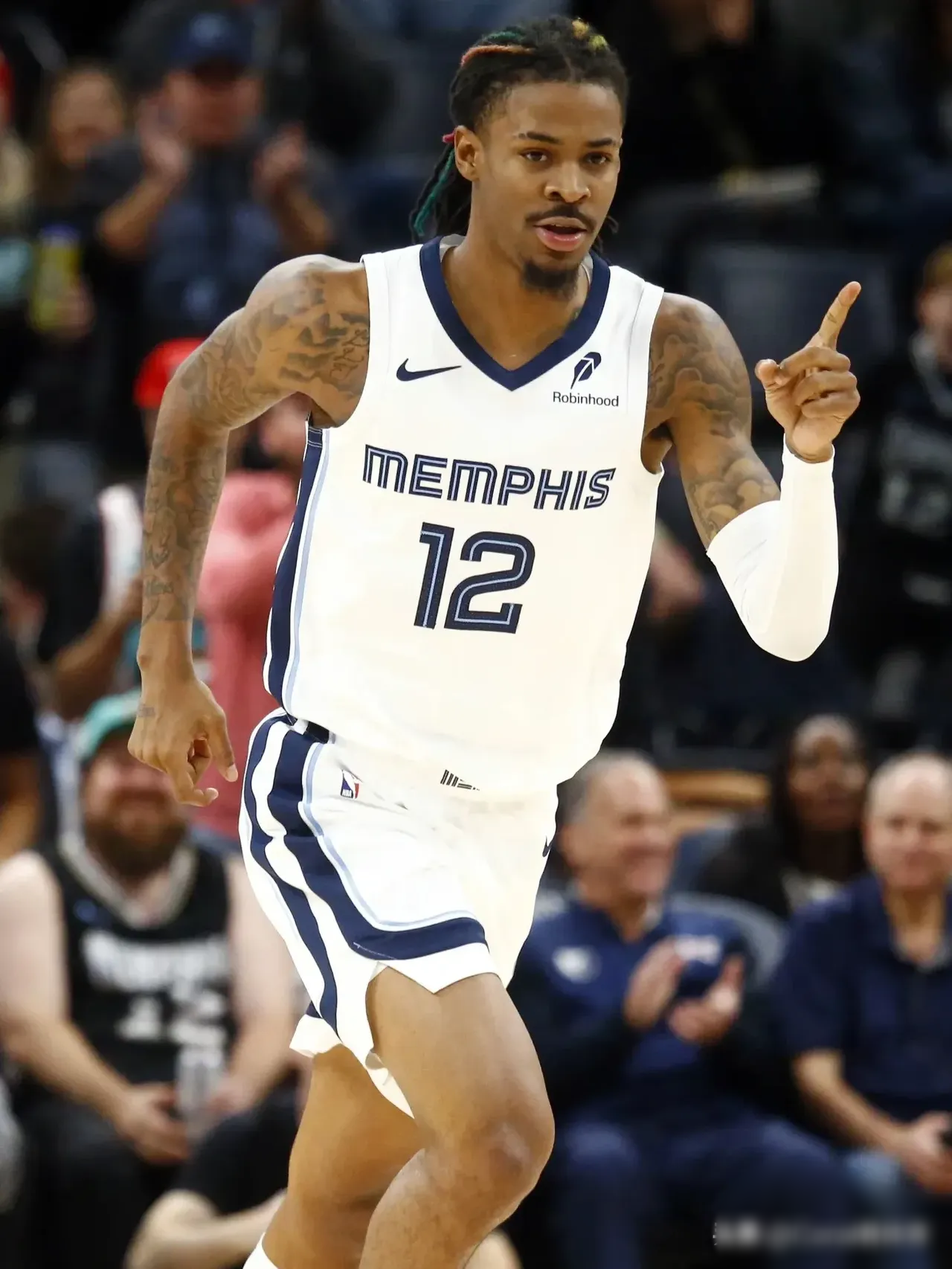 凯尔特人鏖战福建队，莫兰特刷新纪录